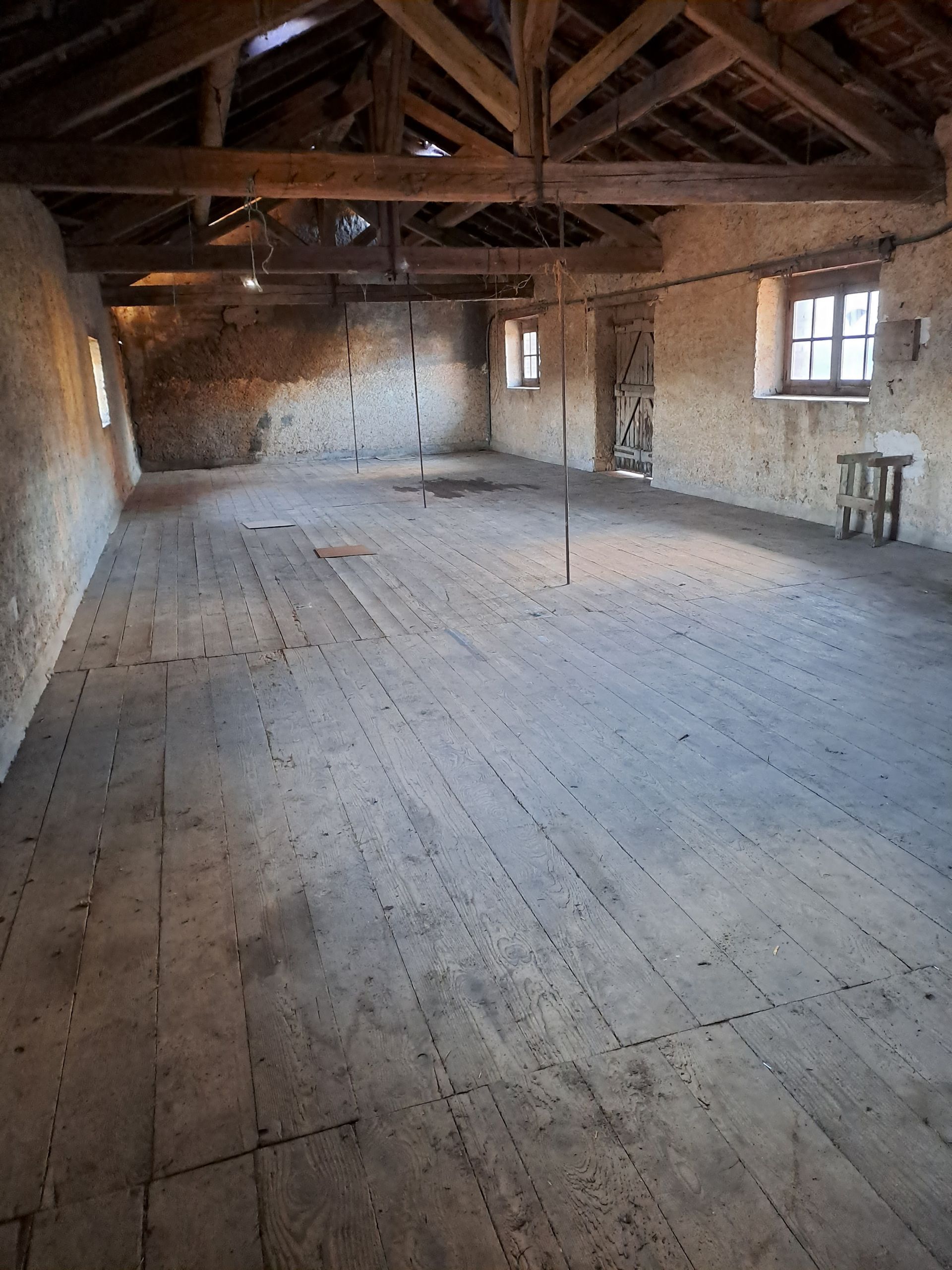 Cave désemcombrée après l'intervention de Doma-Broc