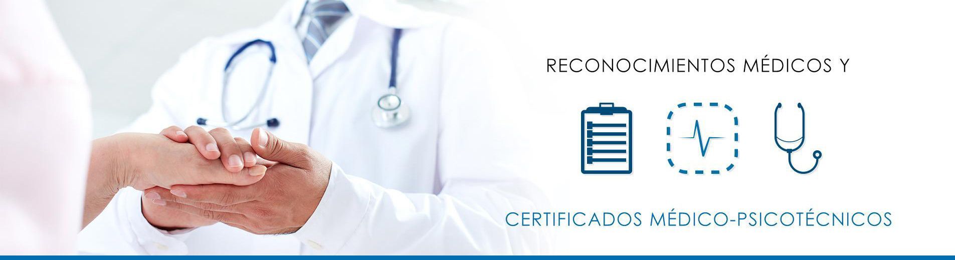 Médico sosteniendo la mano del paciente junto a iconos médicos y texto sobre seguros de salud.