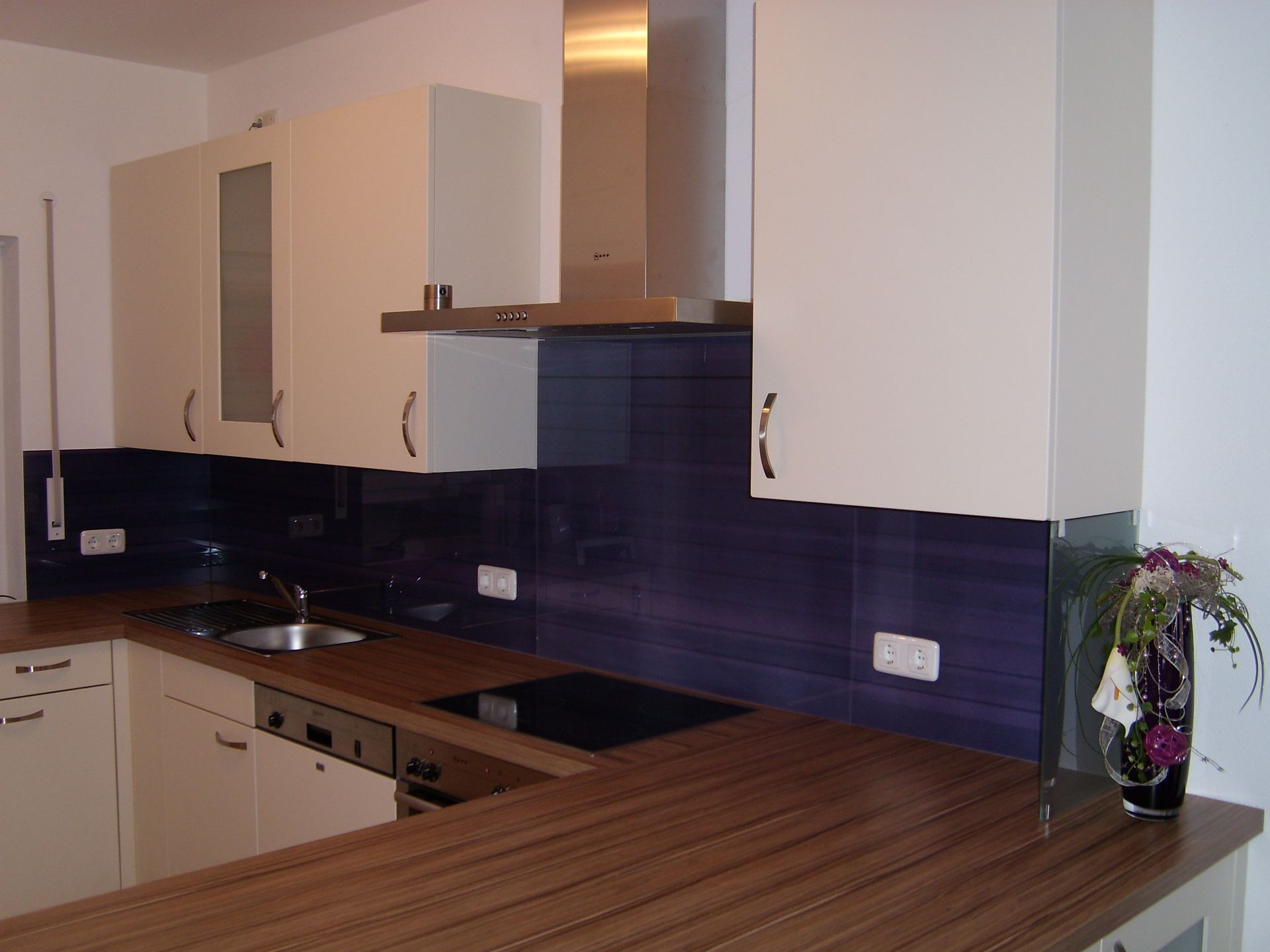 Beratung für Spritzschutzglas in Küchen im Landkreis Deggendorf.