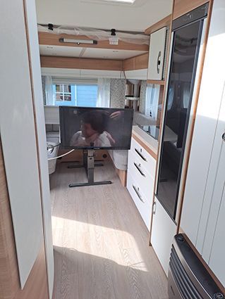 Kuljetusliike Juhani Tuomi Oy
