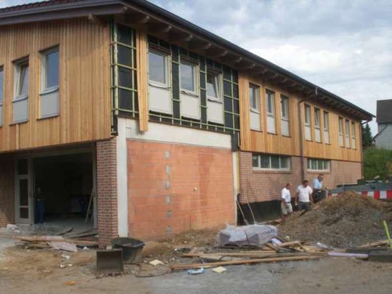 Kai Buschhaus Bau GmbH Gewerbebau Produktionshalle, Bürogebäude und Wohngebäude, Solingen