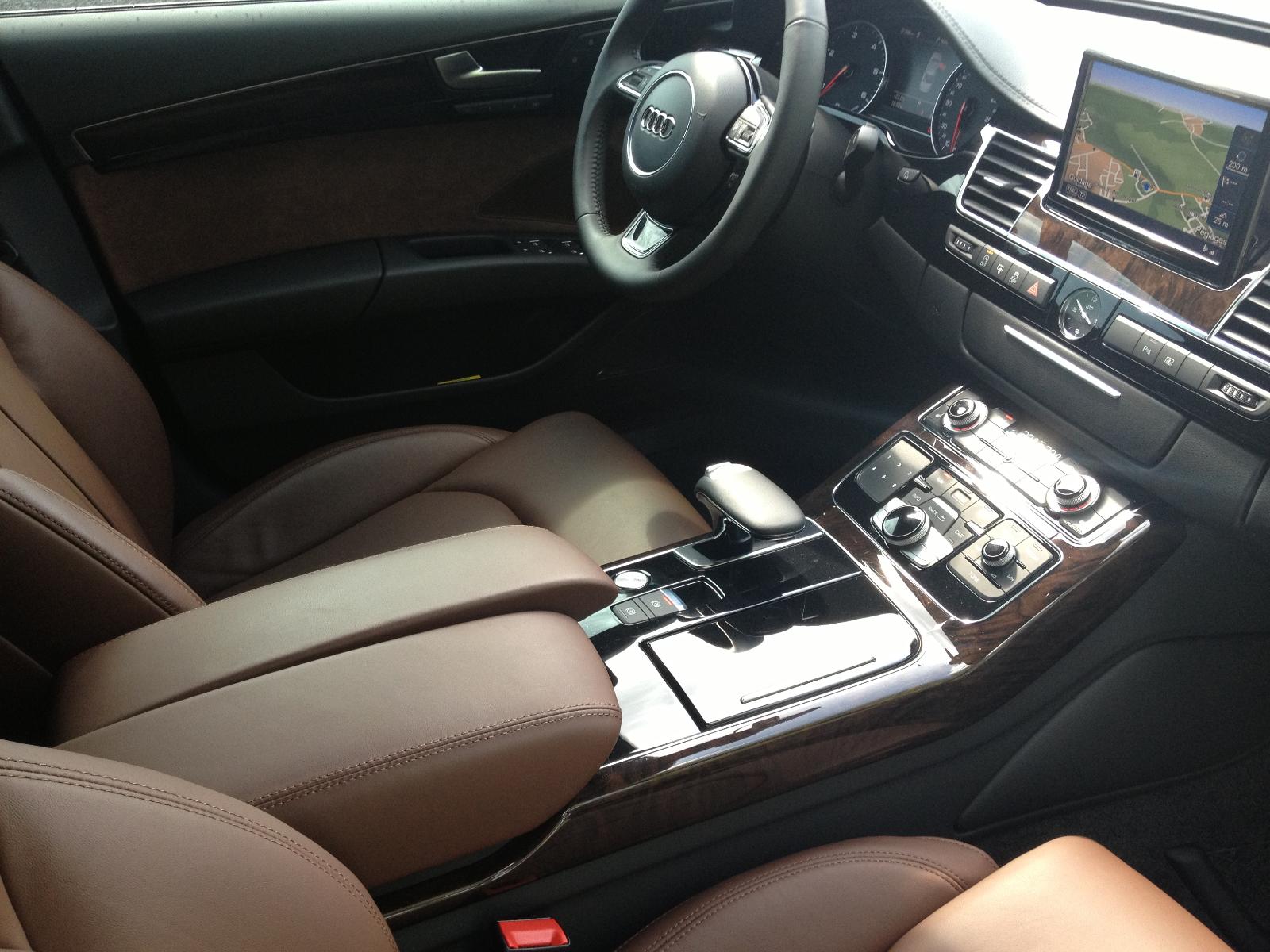 Audi A8 Avus intérieur