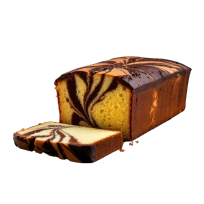 Un gâteau marbré orné de tourbillons de chocolat et de vanille, avec une tranche coupée posée devant.
