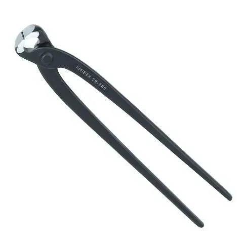 Pinzas metálicas negras de mango largo con cabeza de agarre redondeada, aisladas sobre un fondo blanco.