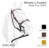 Brida de caballo Montar y Cuadra de cuero negro con muestras de color marrón y dorado, vista lateral.
