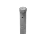 Poste de metal gris con tapa redondeada y pequeño orificio cerca de la parte superior.