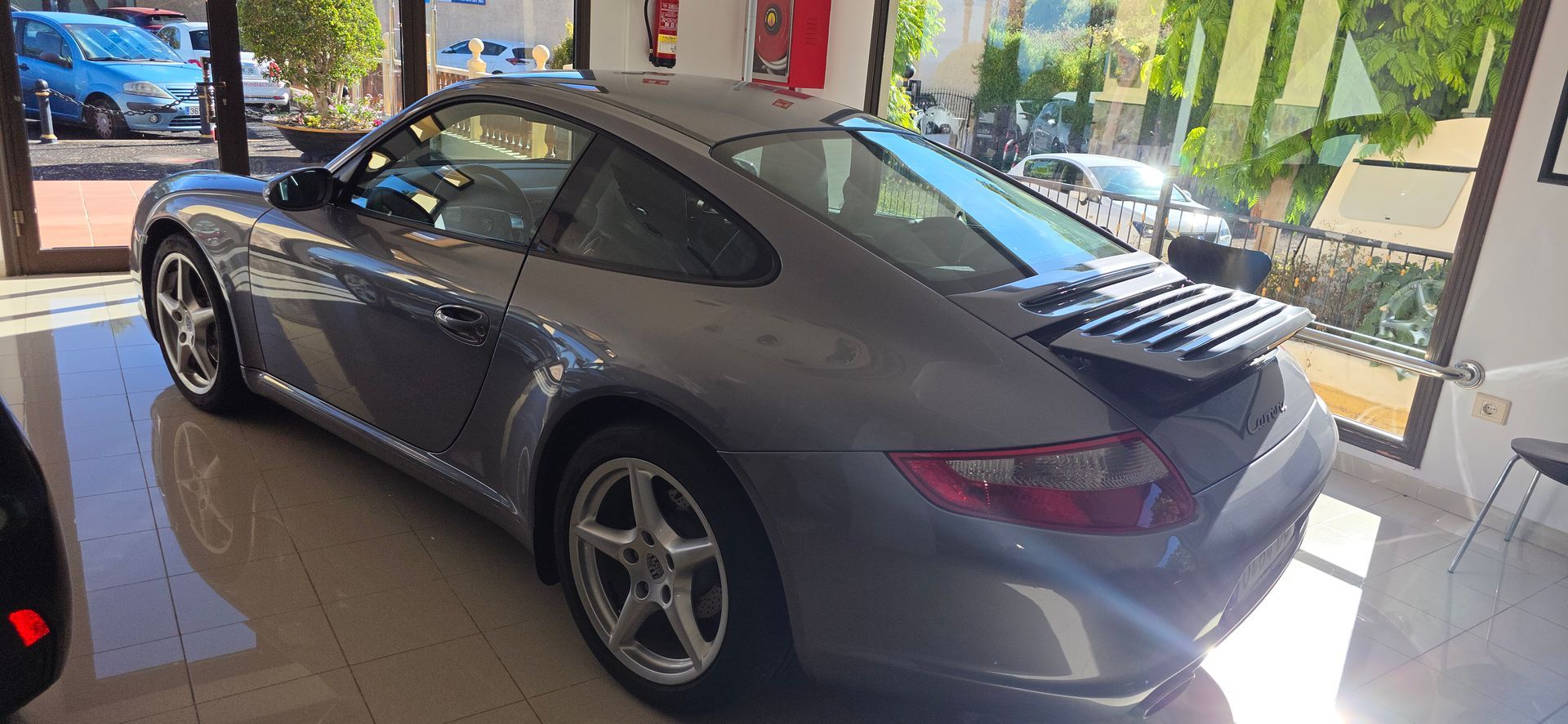 Venta de coches nuevos y de ocasión