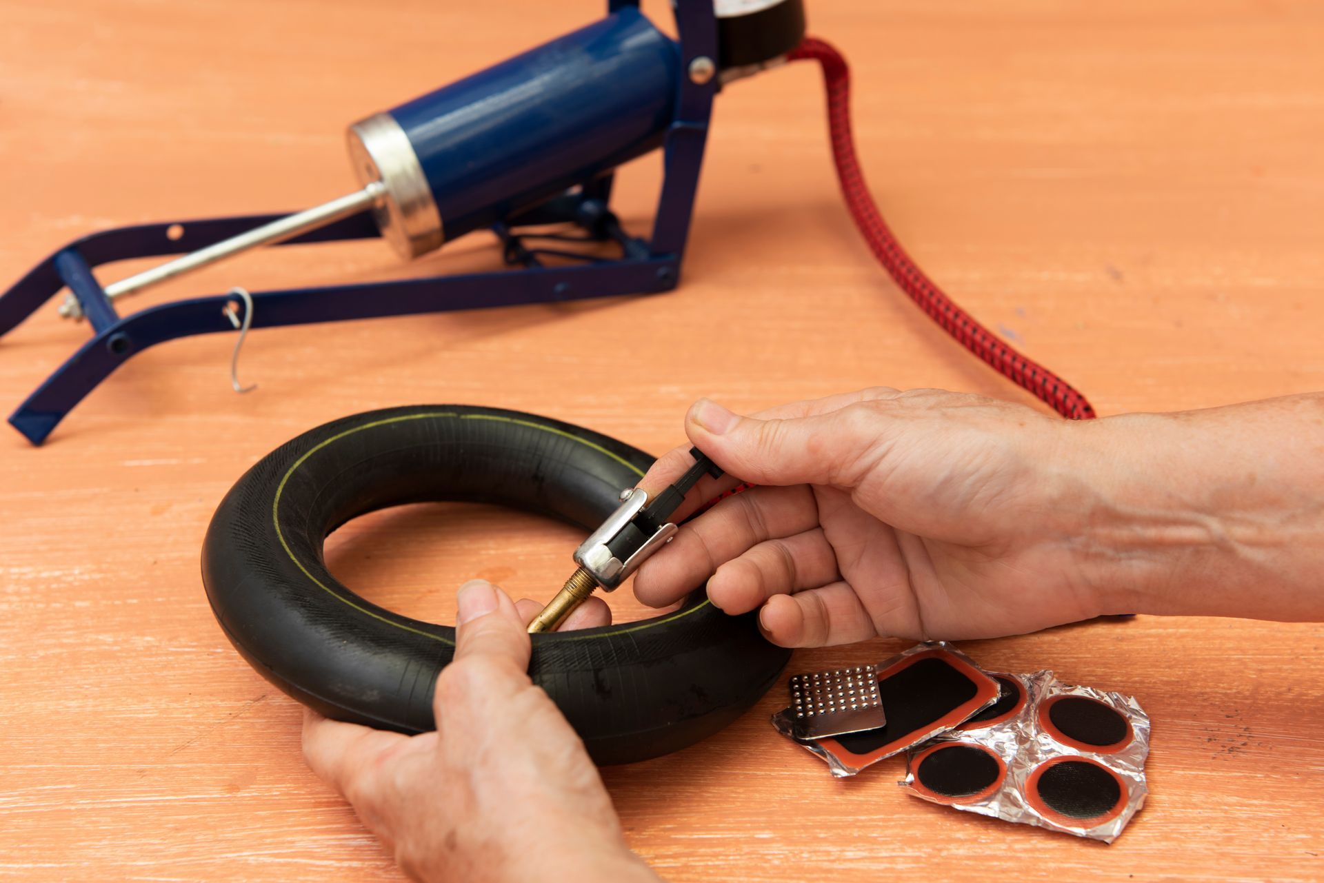 Image représentant la réparation de trottinette électrique