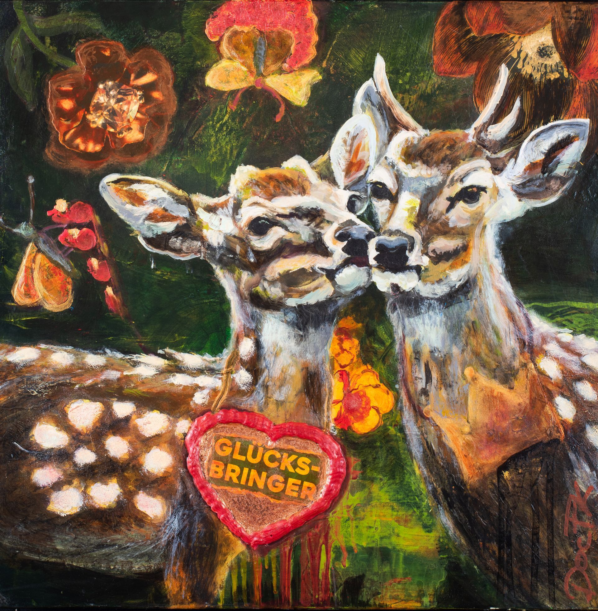 Ein Rehpaar umarmt sich, im Hintergrund ein Herz mit der Aufschrift „Glücksbringer“ und Blumen.