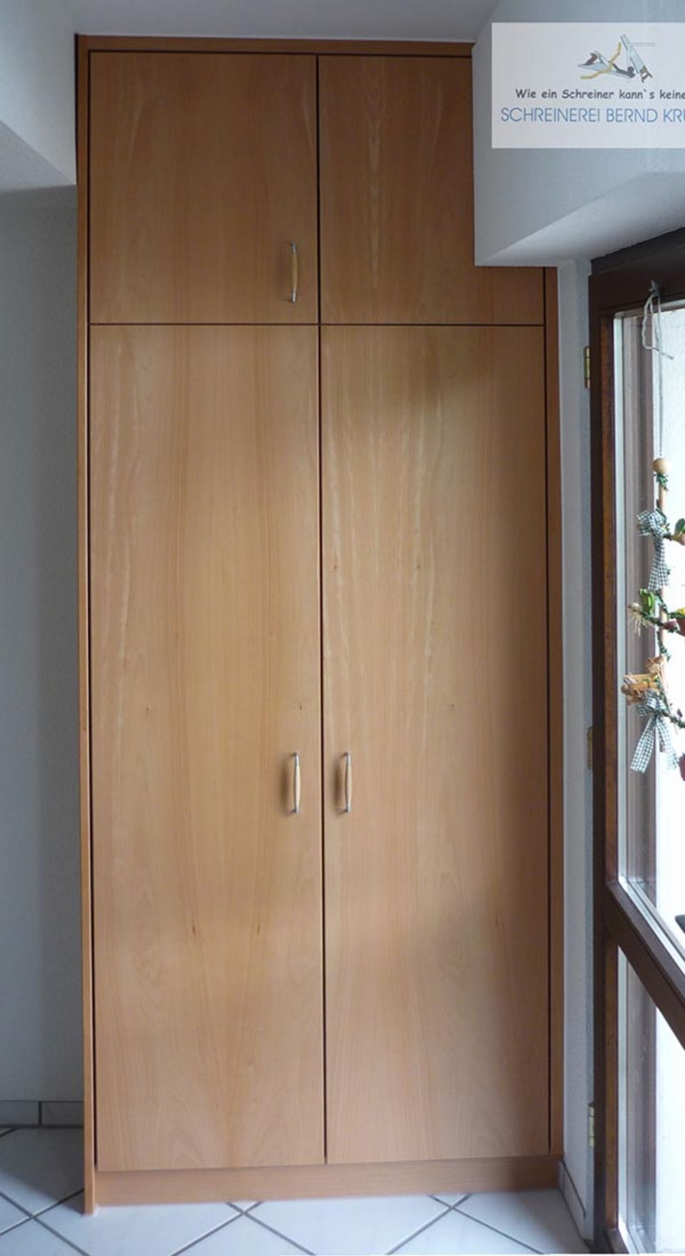 Kleiderschrank, der von der Bernd Krüger Schreinerei gefertigt wurde