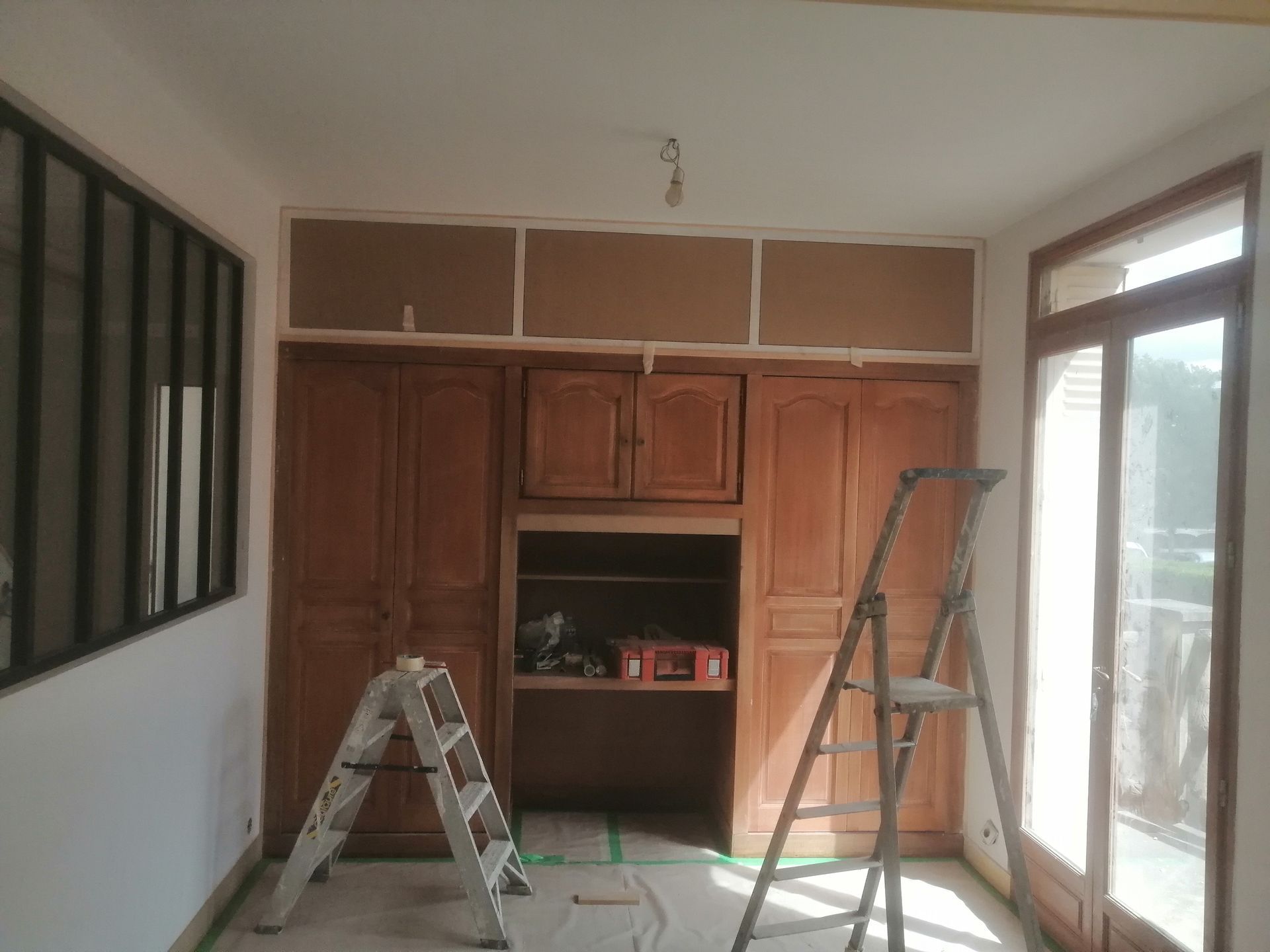 Photo avant la rénovation d'un salon