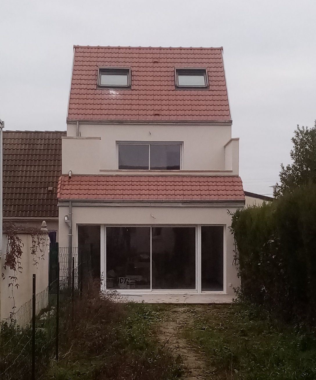Pose de menuiseries et ravalement façade