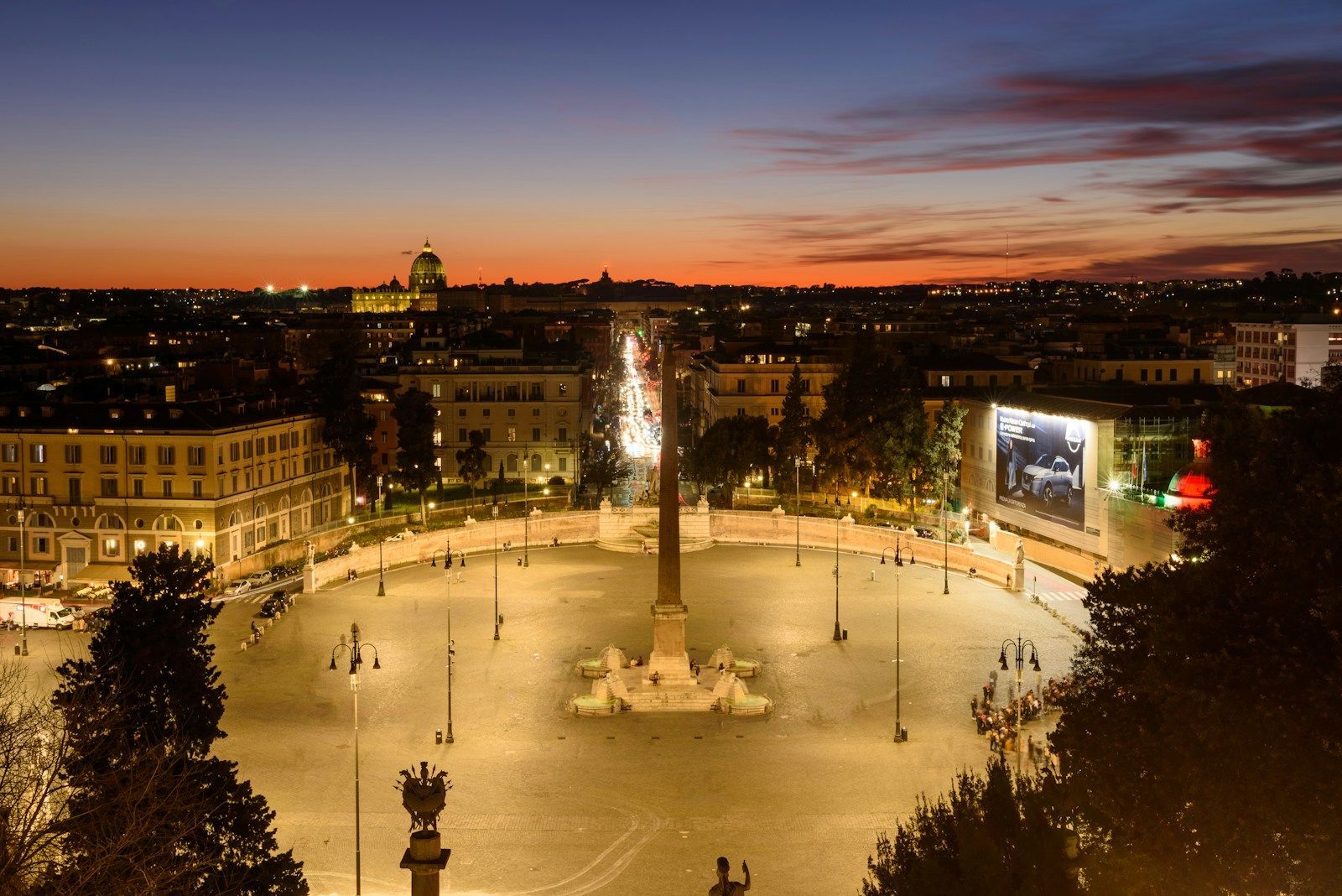 Piazza del Popolo in Rome at dusk
