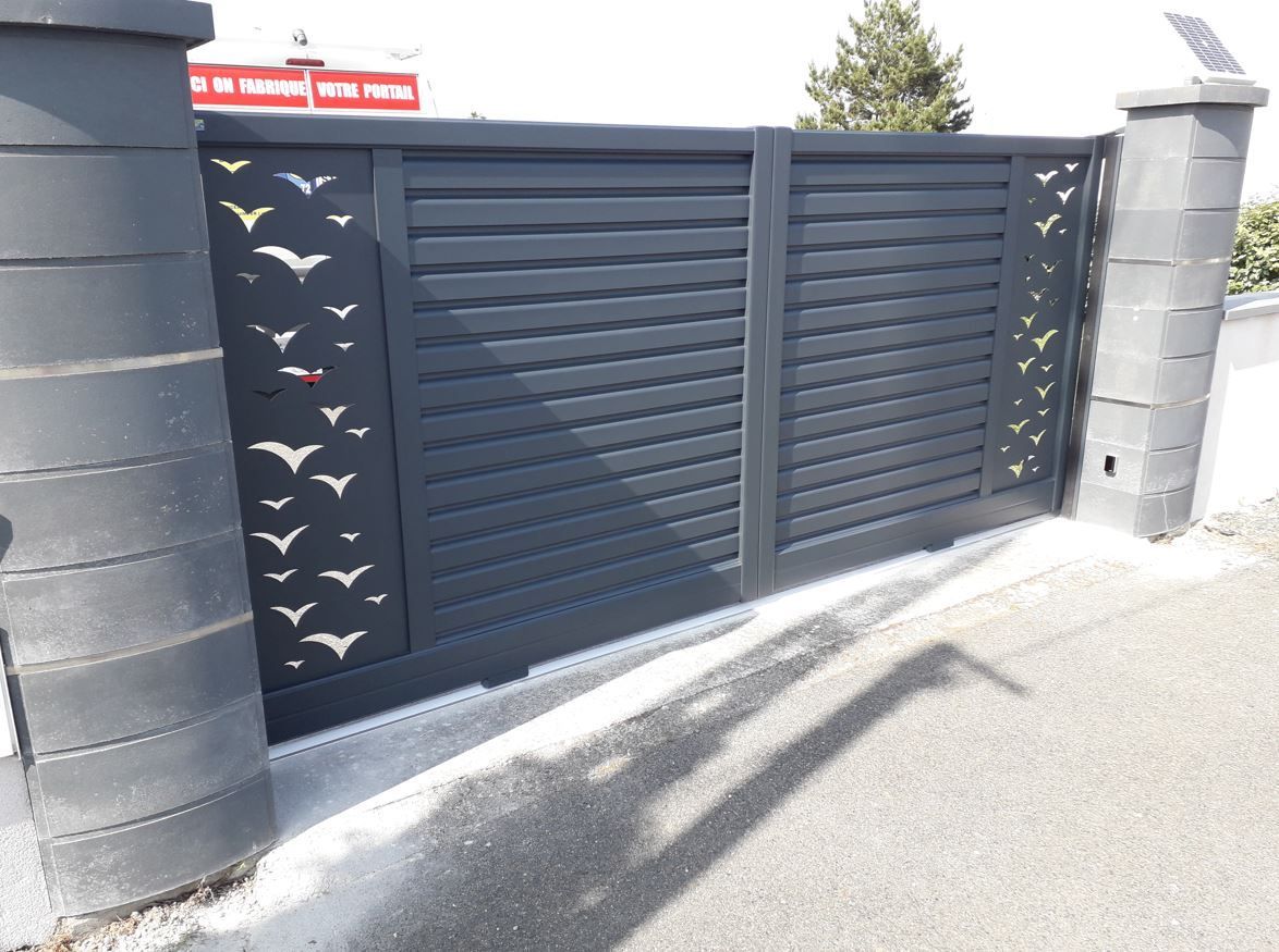 Un portail en aluminium