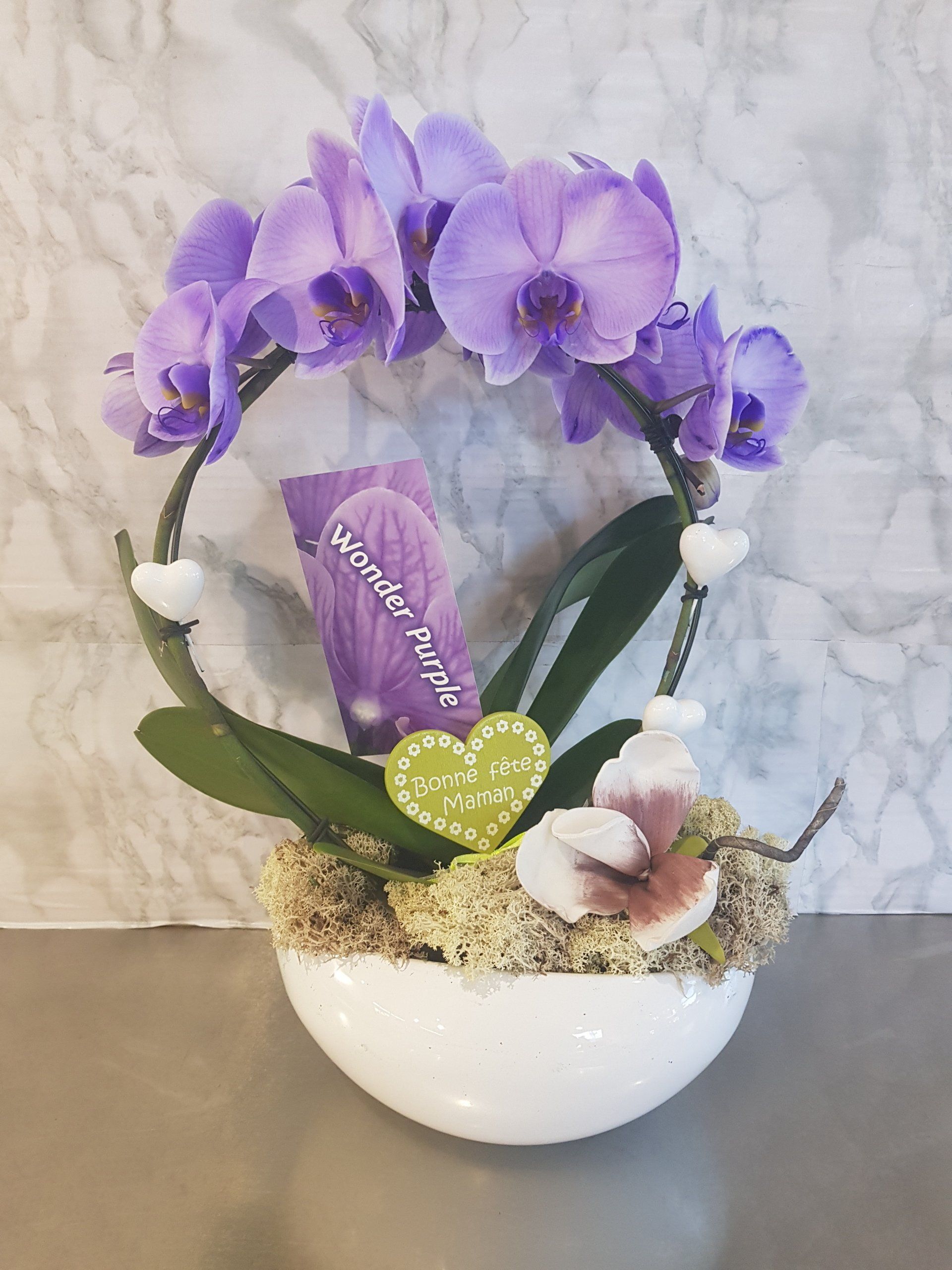 Couronne d'orchidées couleur mauve