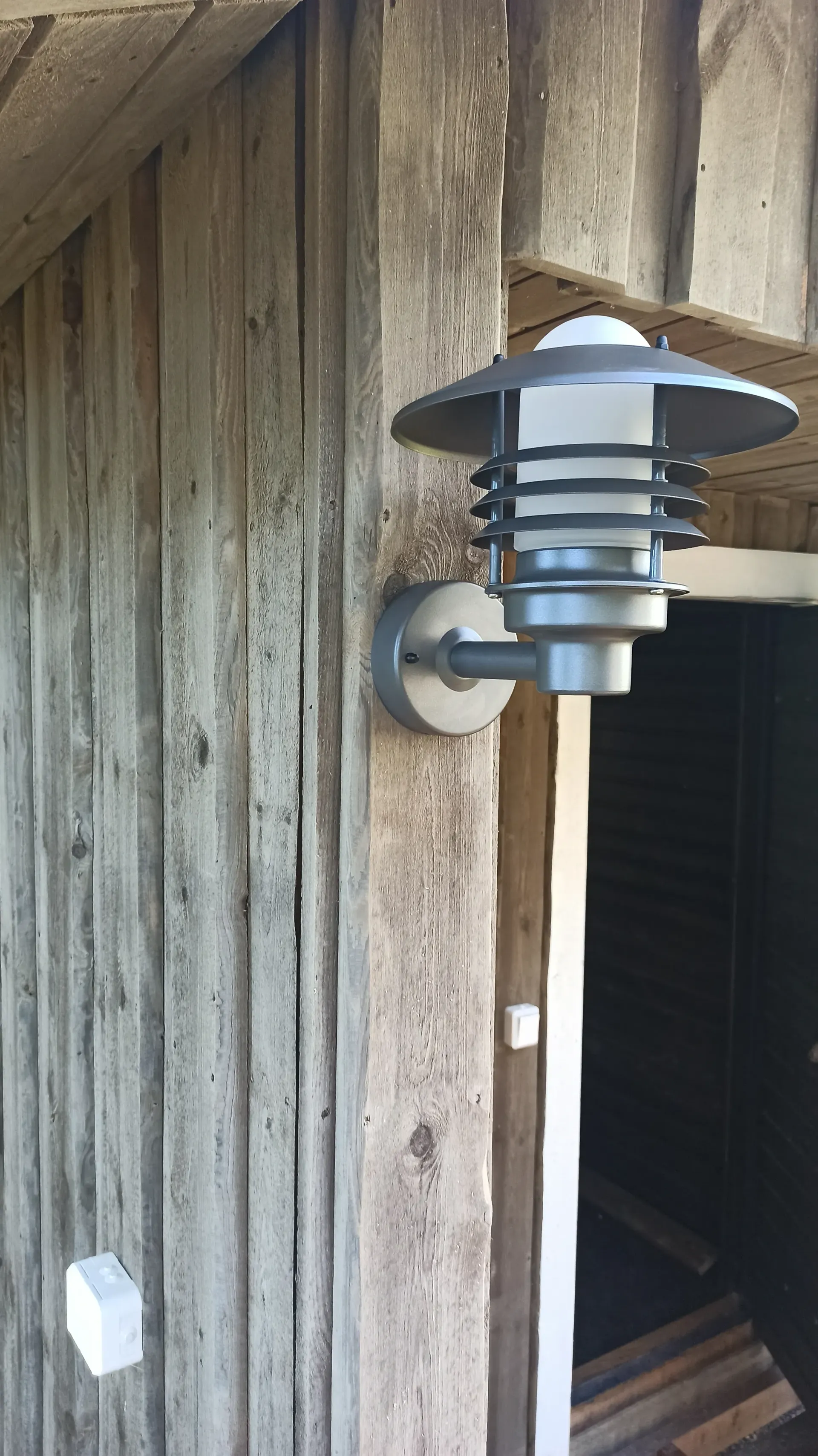 Sähköpalvelu SR logo