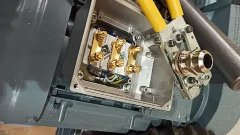 Sähköpalvelu SR logo