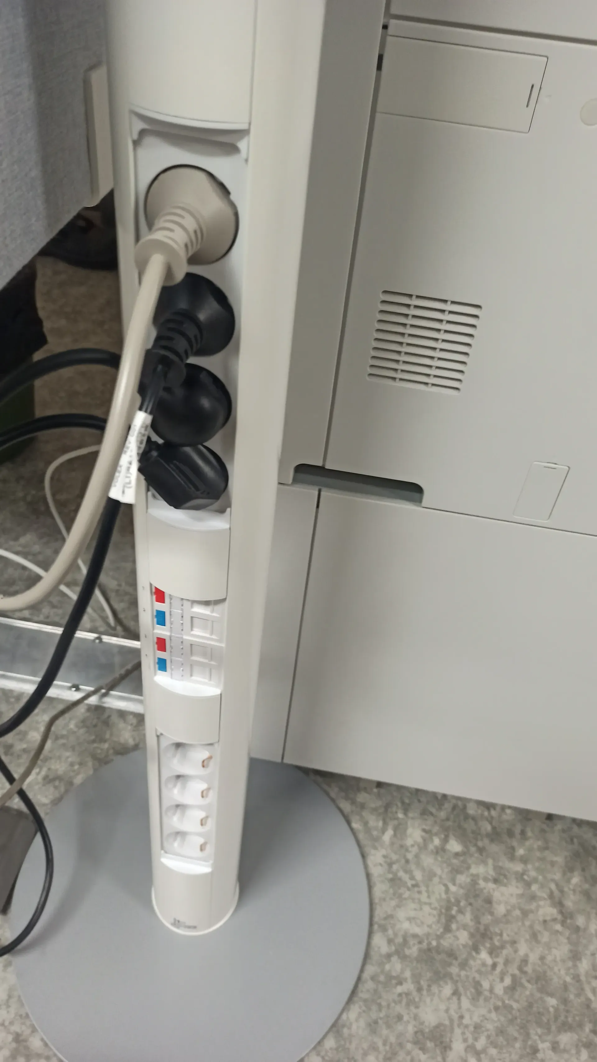 Sähköpalvelu SR logo