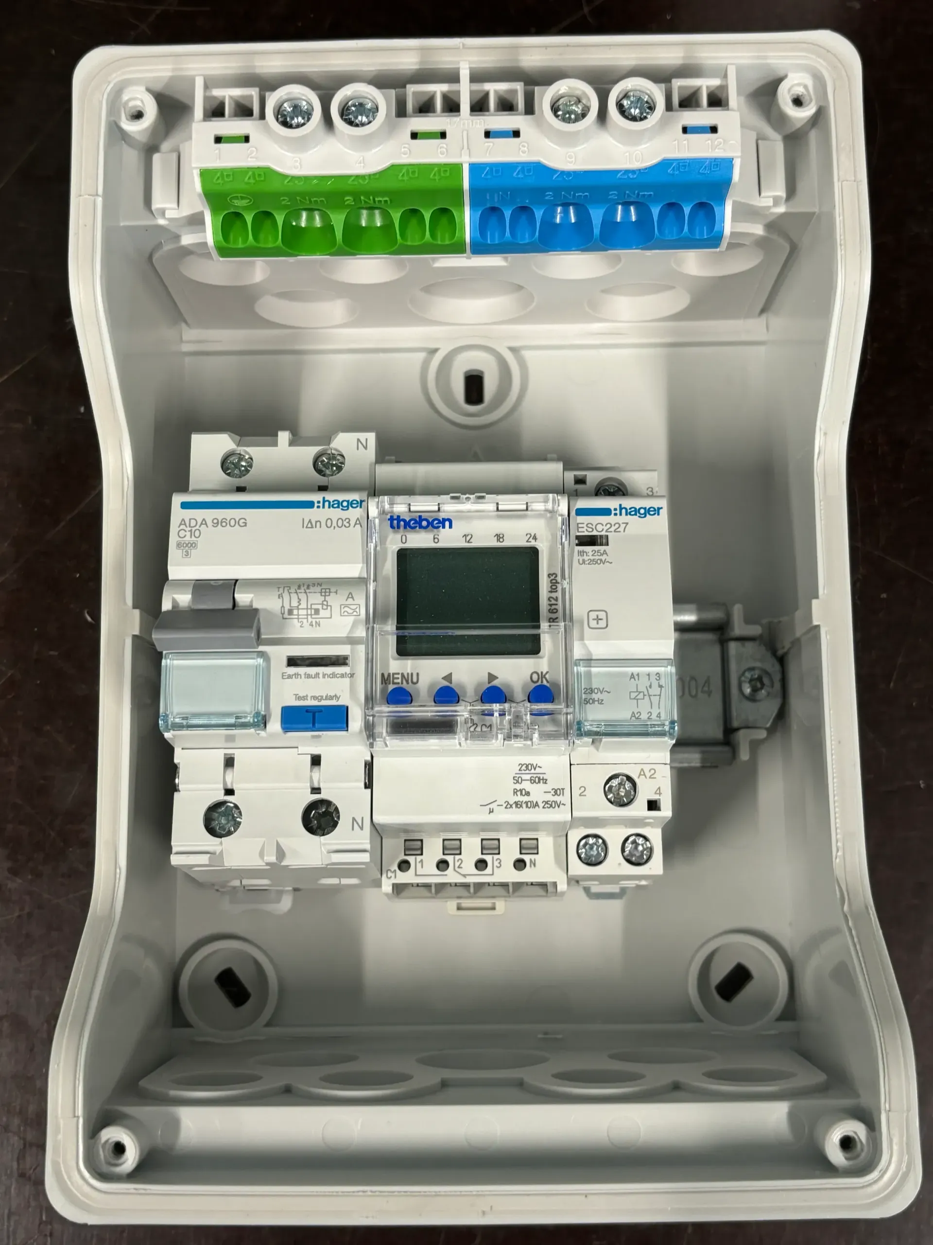 Sähköpalvelu SR logo