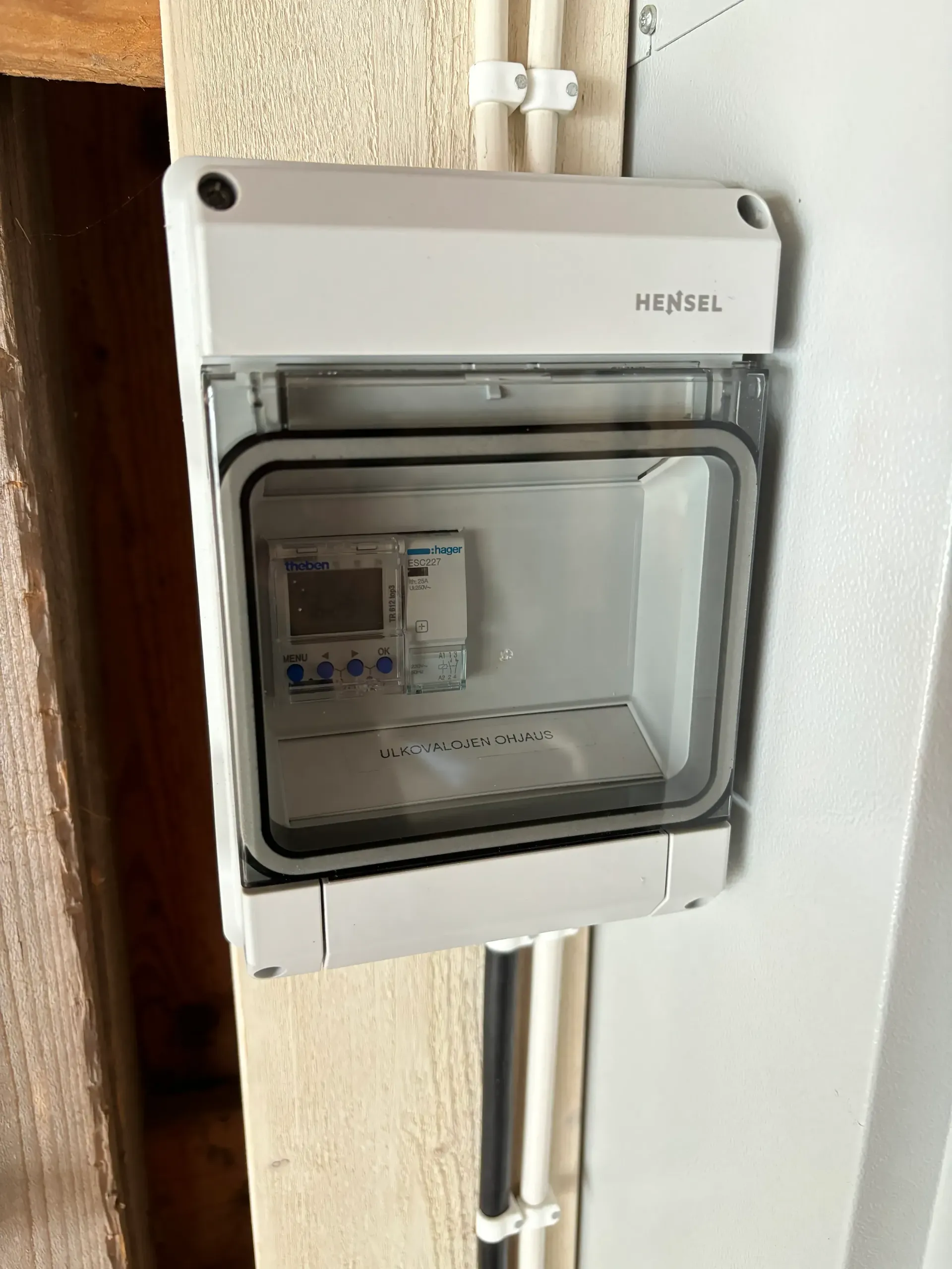 Sähköpalvelu SR logo