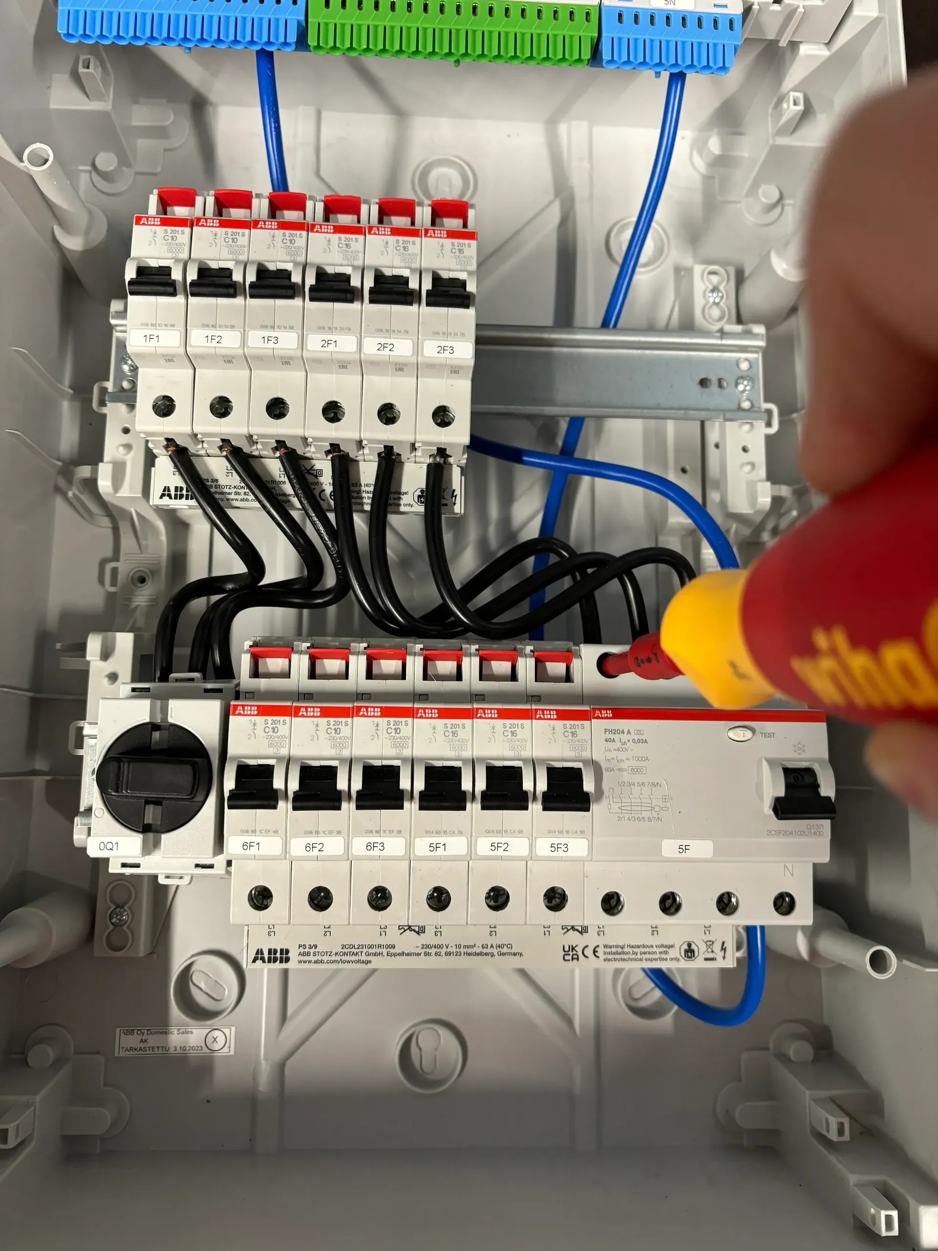 Sähköpalvelu SR logo