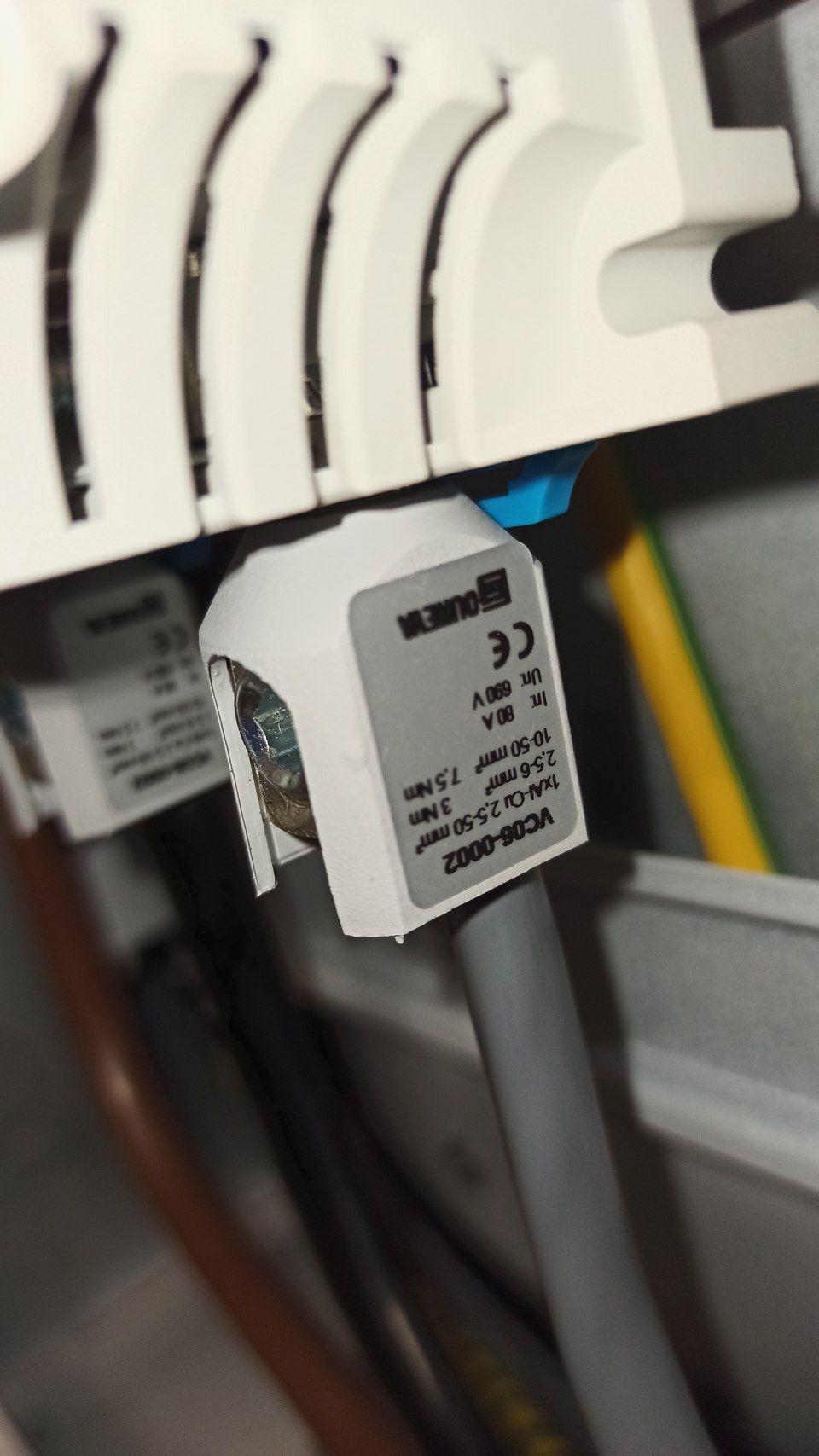 Sähköpalvelu SR logo