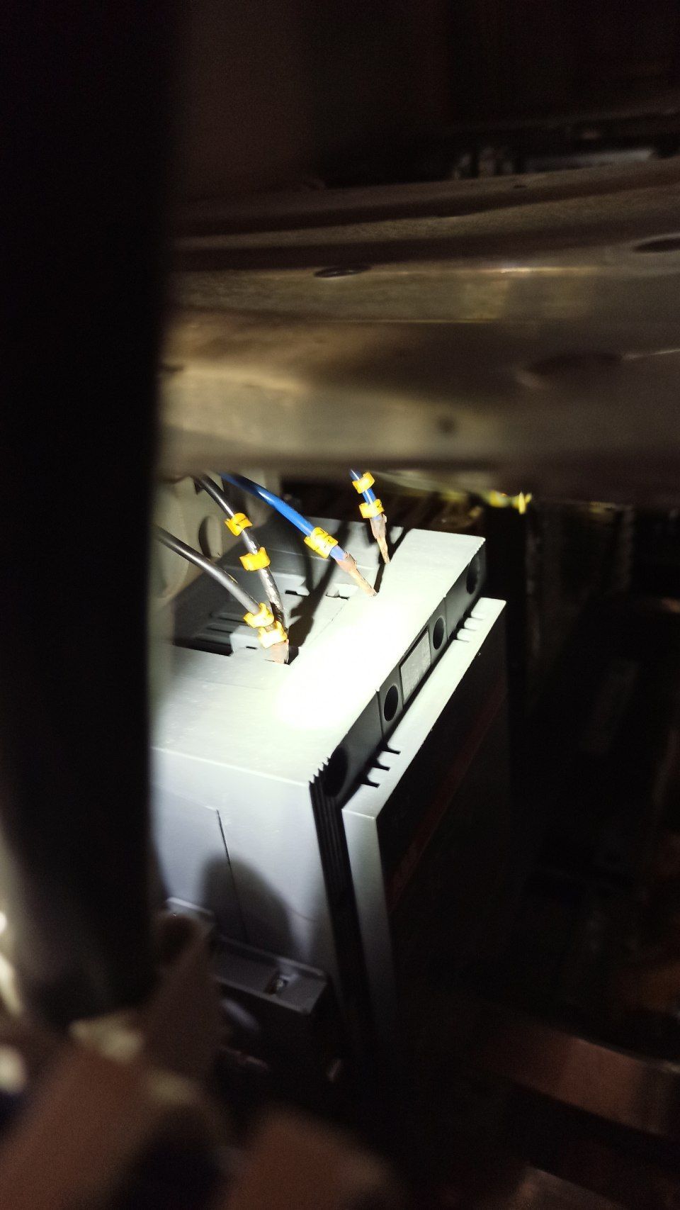 Sähköpalvelu SR logo