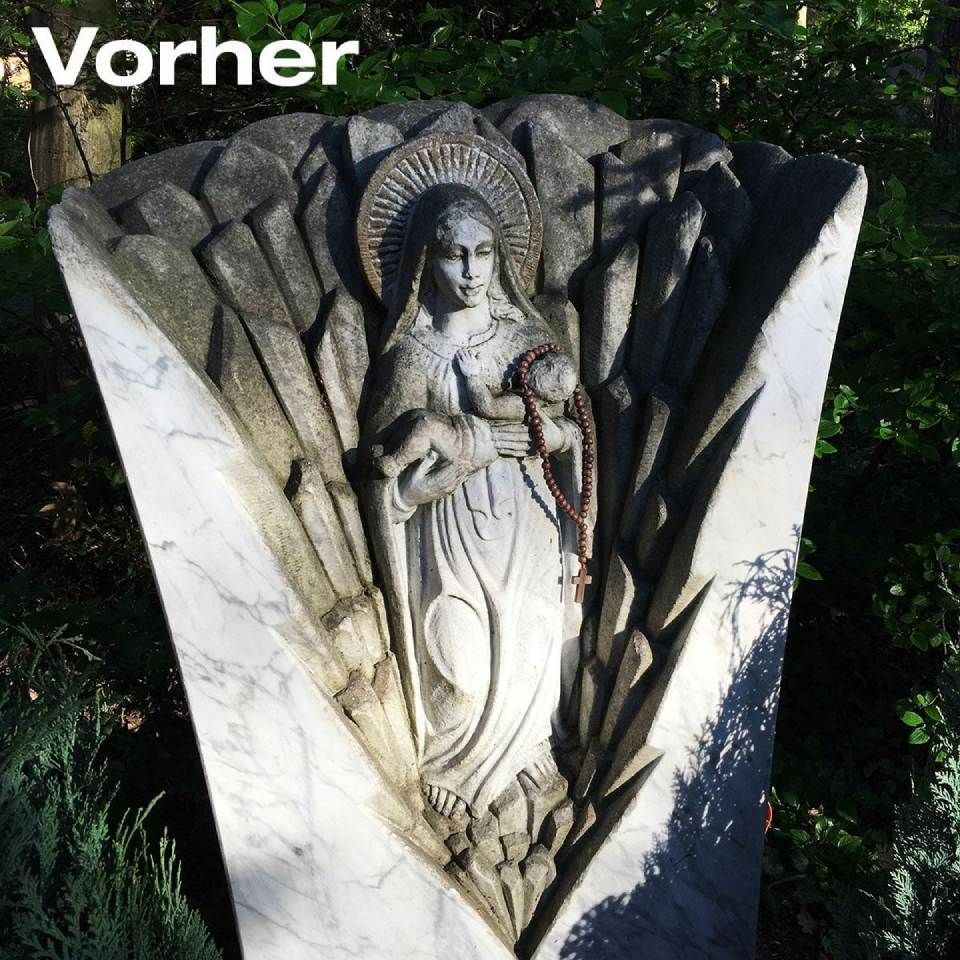 Grabstein vor Reinigung, Foto vom Blumen Lehr & Zirngibl e. K.