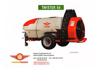 Un tractor rojo y blanco con la palabra Twister en él.