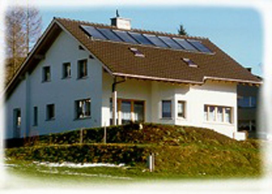 Sonnenkollektoren - Aare Haustechnik AG - Bern