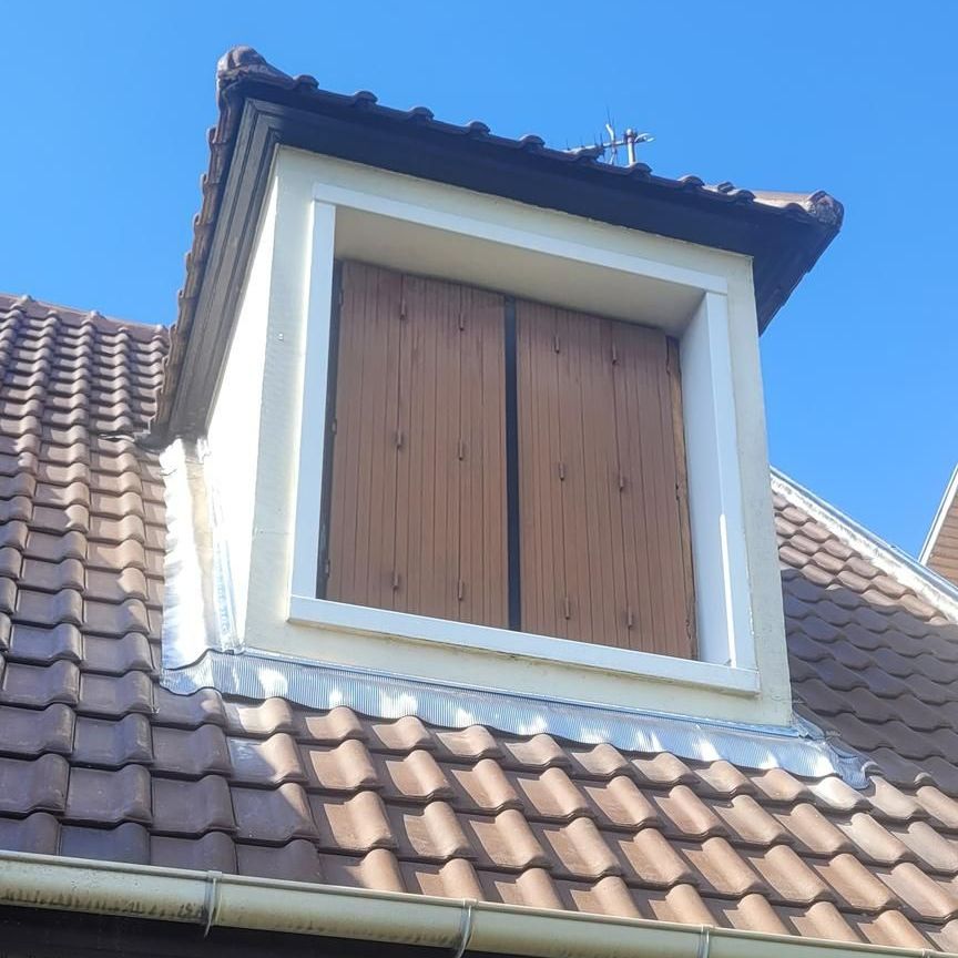 Zinguerie sur une lucarne