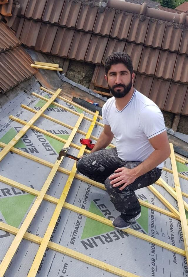 Travaux de toiture de M. Adel