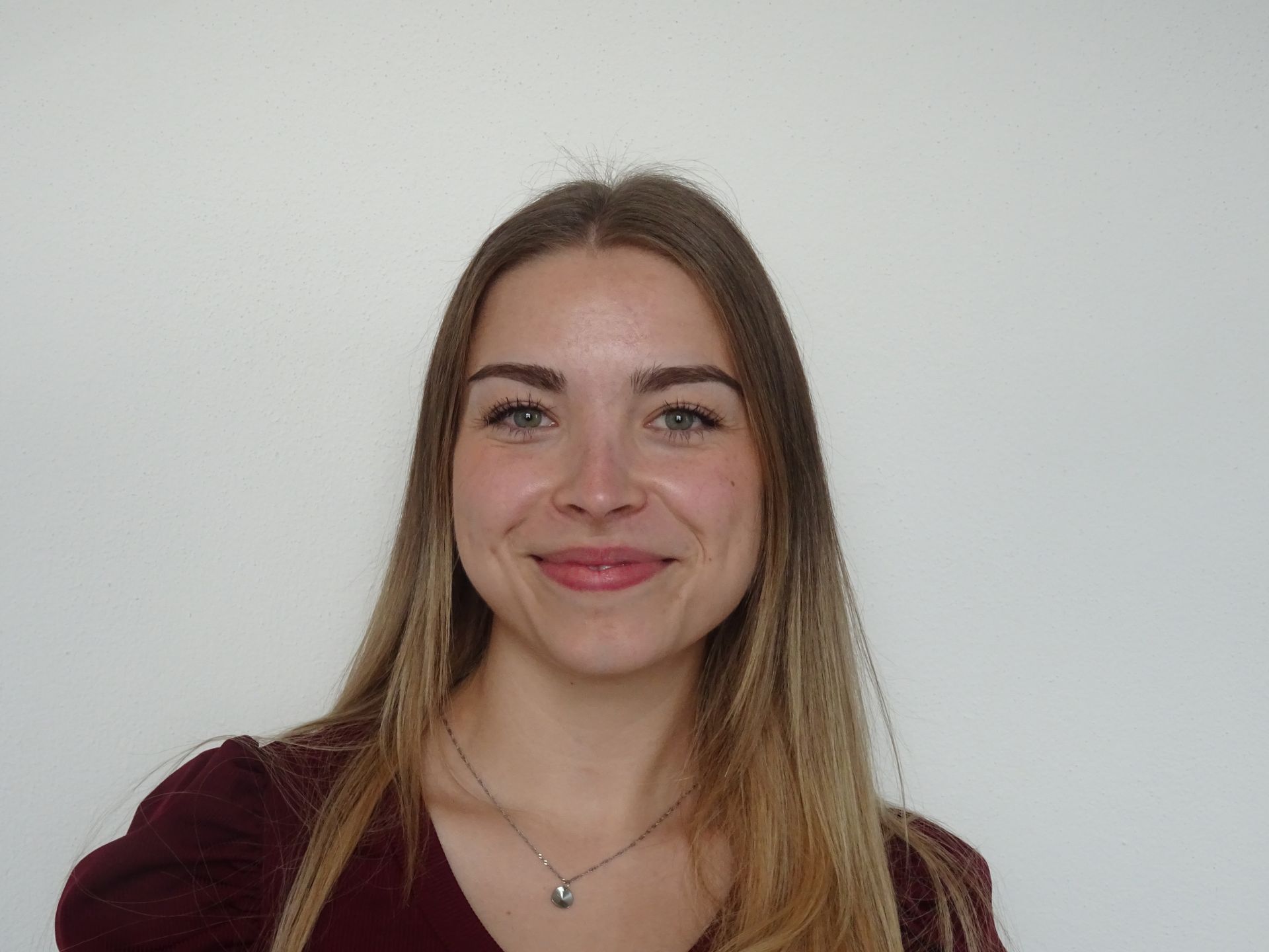 Ivana Meiski, Lehrerin i. K. am Gymnasium