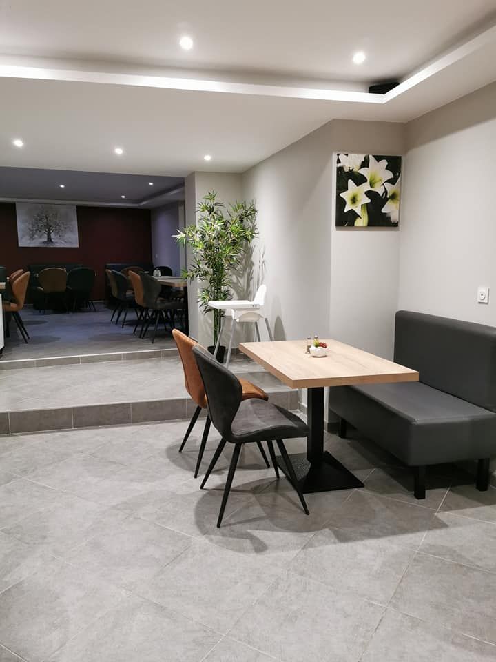 Nos nouvelles tables et chaises