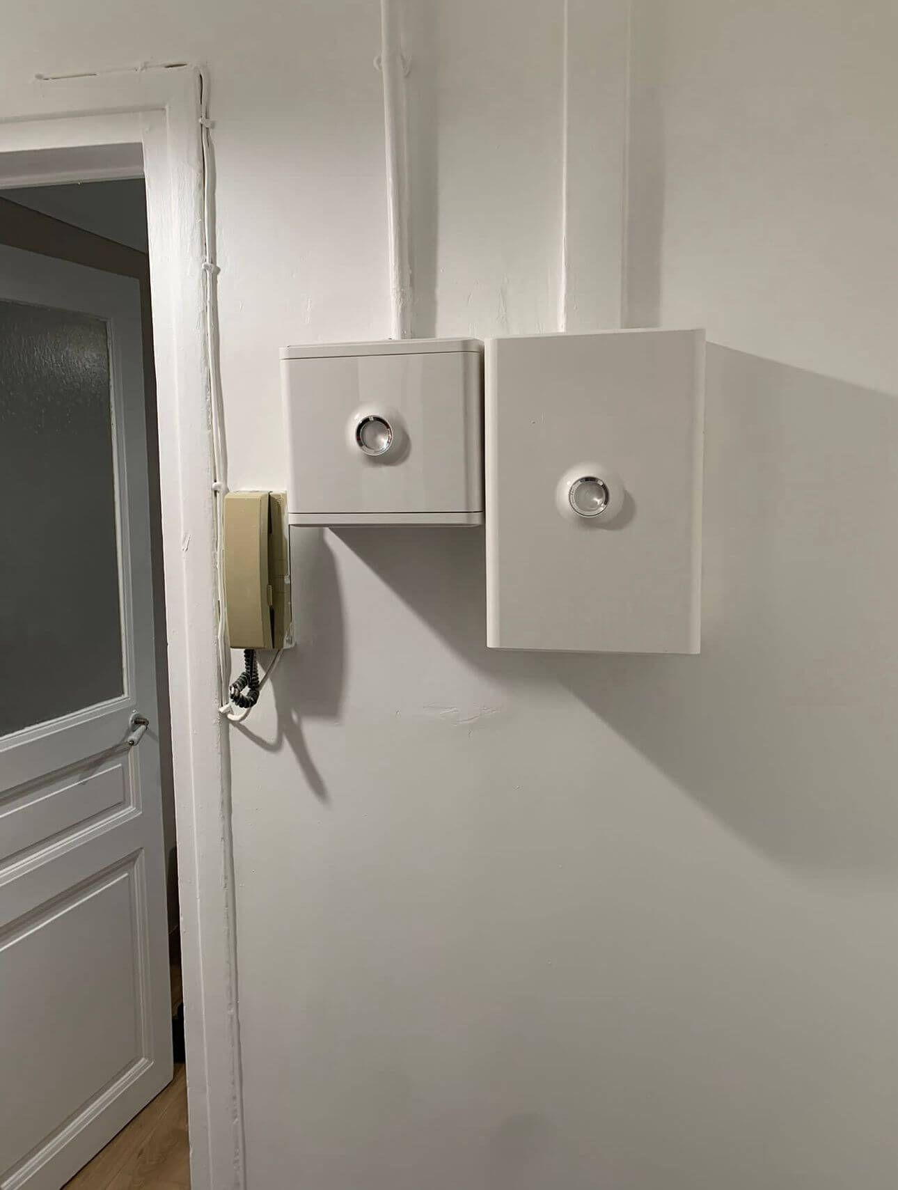 Boîtiers de dérivation.