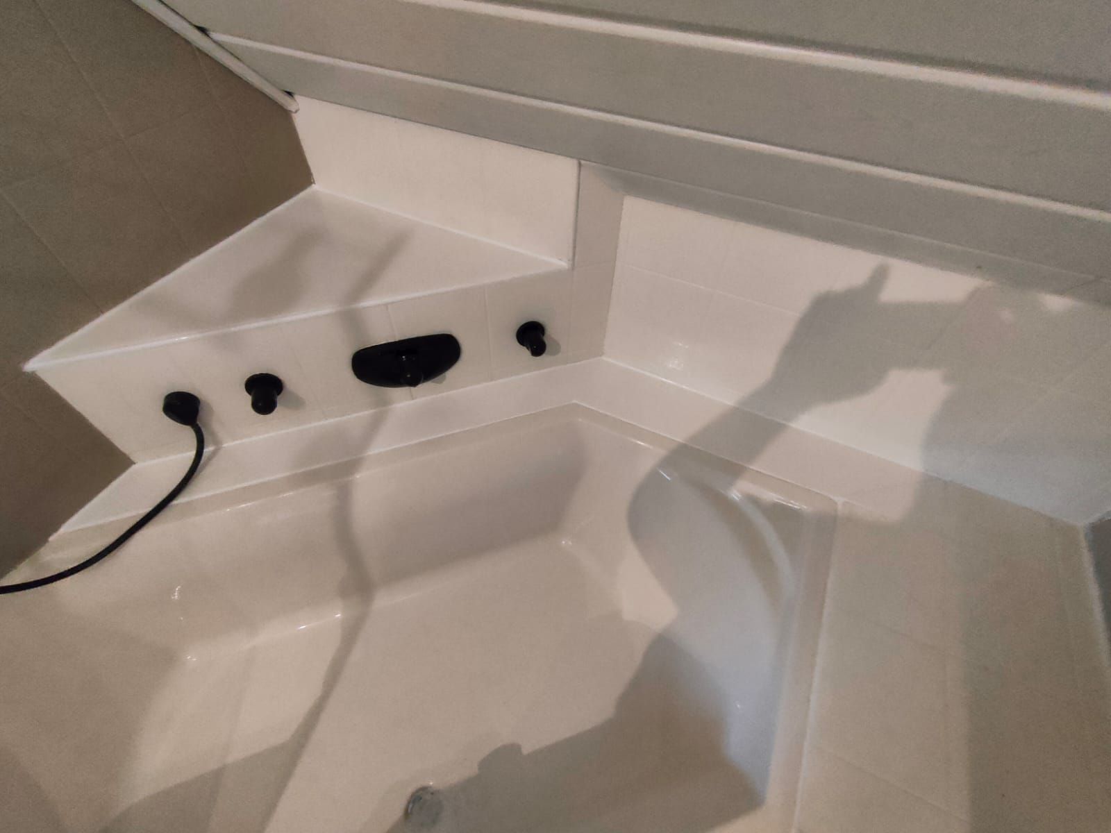 Badewannen-Reparatur nachher-Foto