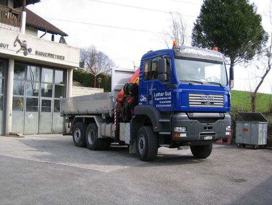 Kranarbeiten | Lothar Gut Baggerbetriebe | Bagger, Aushubarbeiten, Naturschutzarbeiten, Umgebungsarbeiten, Transport | Eschenbach SG