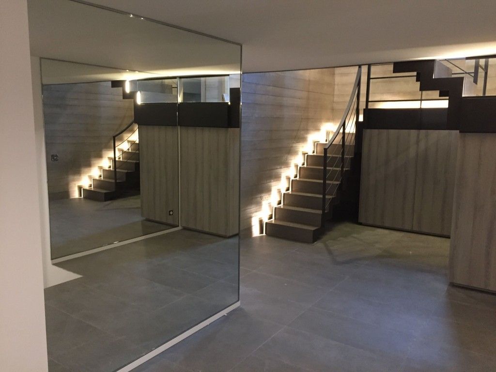 Miroiterie, hall d'accueil