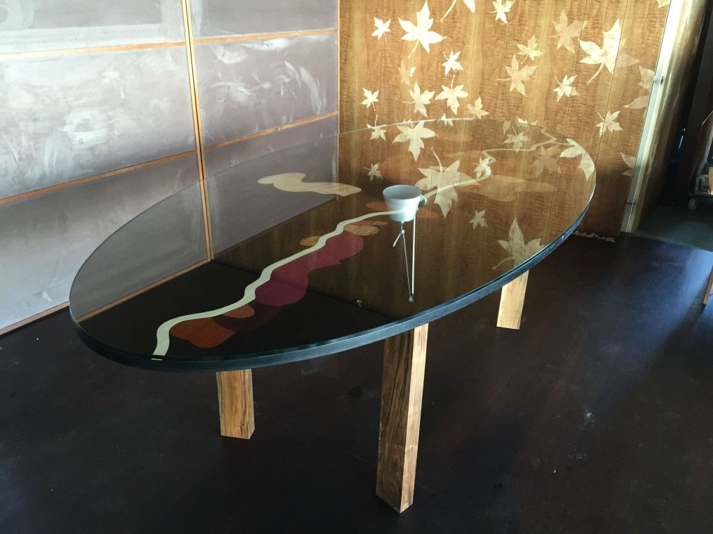 Table basse avec déco centrale
