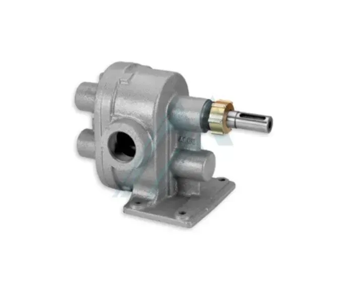 Bomba de engranajes rotativa de color gris metálico con múltiples puertos, una base y un eje.