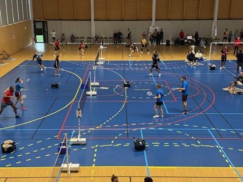 Vers la page Gymnases.