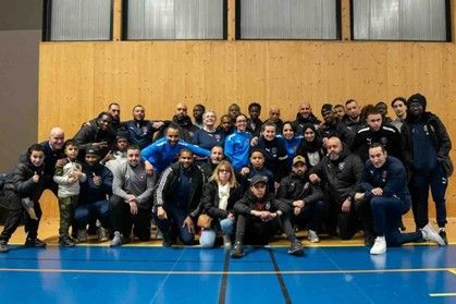 Vers la page Nos équipes.