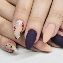 Schönes Nageldesign

