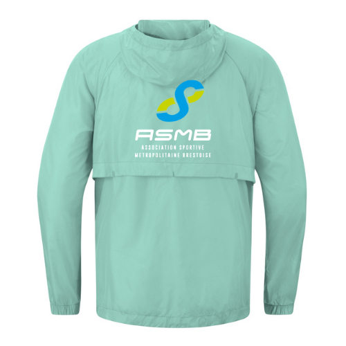 Coupe-vent à capuche vert menthe avec fermeture éclair sur le devant et logo sur la poitrine.