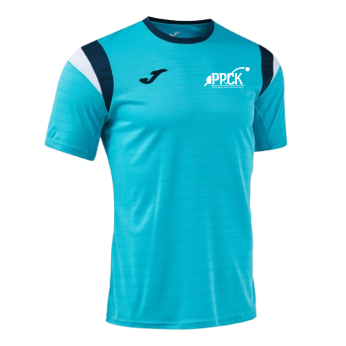T-shirt de sport turquoise avec empiècements foncés aux épaules et logo blanc sur la poitrine