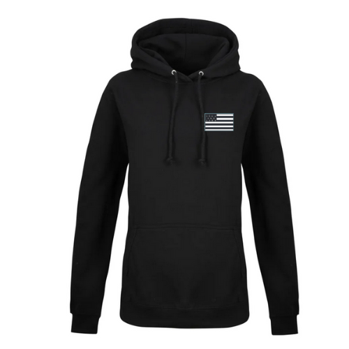 Sweat-shirt à capuche noir avec un petit drapeau américain imprimé sur la poitrine