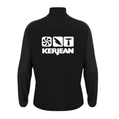 Pull de sport noir à fermeture éclair avec logos du club et du sponsor sur la poitrine et les manches.