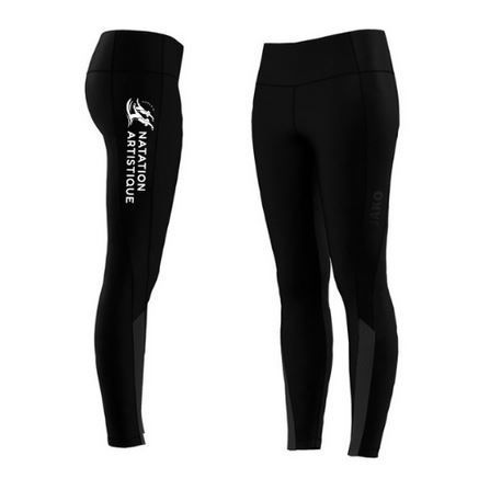 Leggings de sport noirs, vus de face et de dos, avec logo blanc sur la jambe gauche.