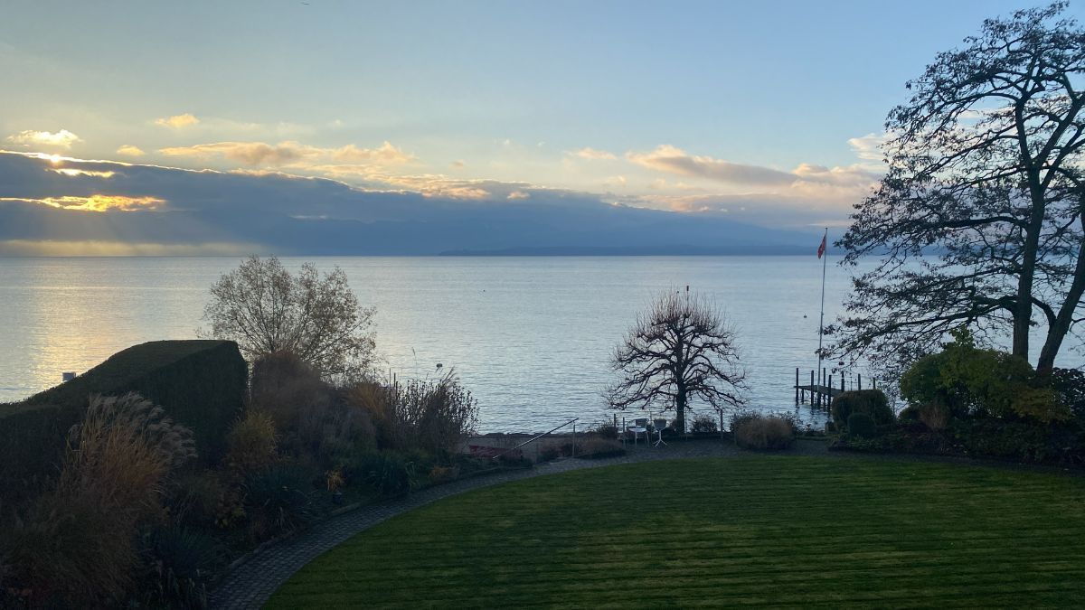 Paysage et vur sur l'eau