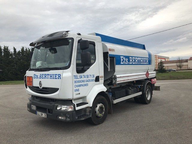 Camion-citerne d'ETS BERTHIER ERIC EI